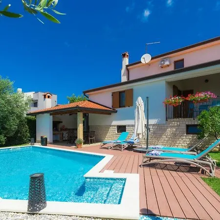 Holiday home Holiday Marina *