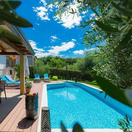Holiday home Holiday Marina Tar-Vabriga